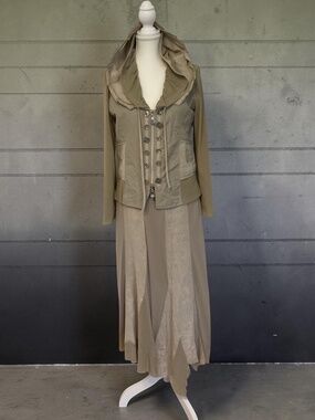 ⭐️ SoLo HODA Light Beige Linen Dress Jacket w Matching Skirt - size 6